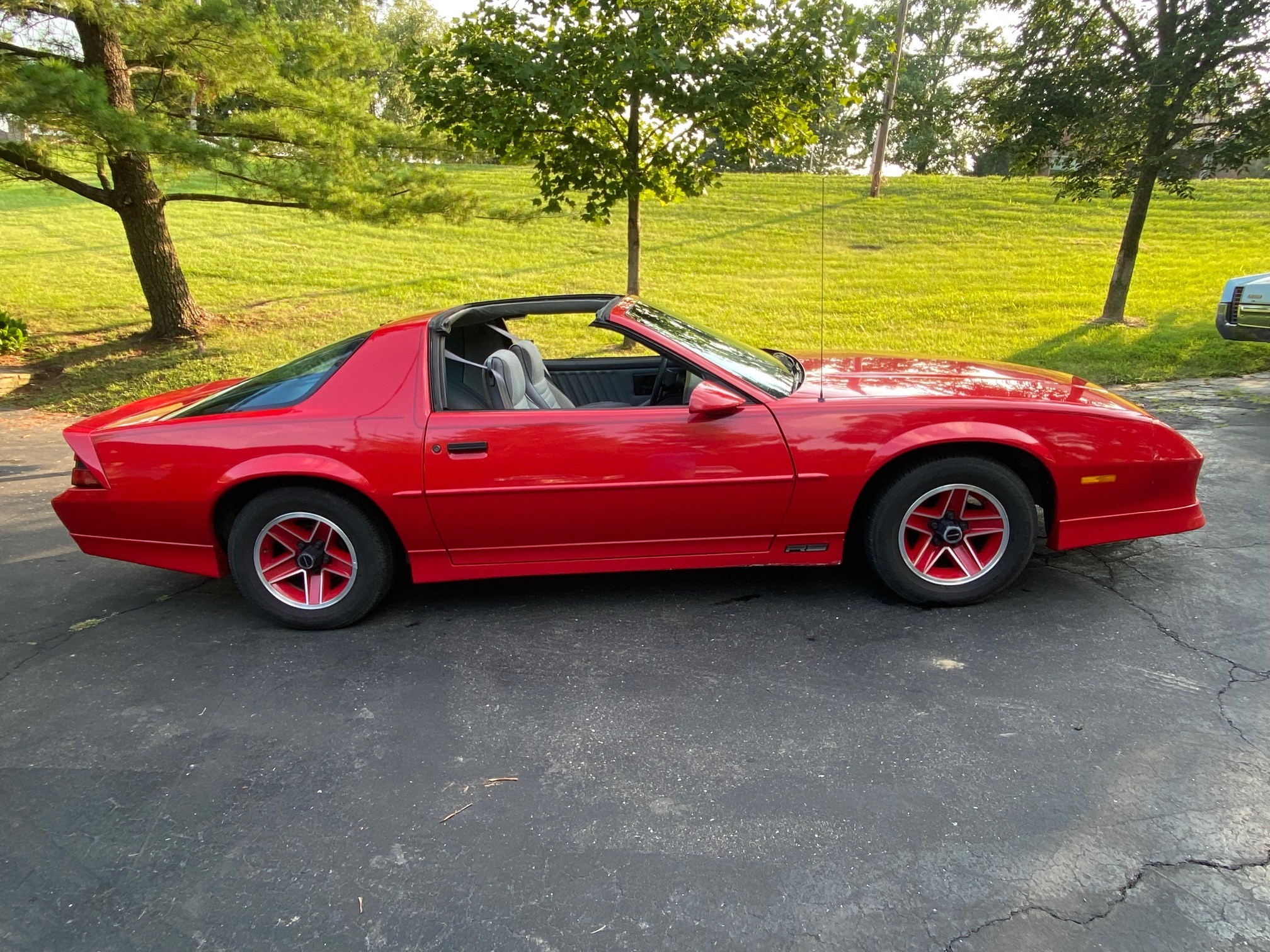 1989-chevrolet-camaro-rs-cincinnati-classics